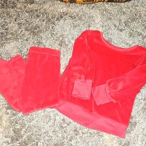 Girls Velvet Sweatsuite